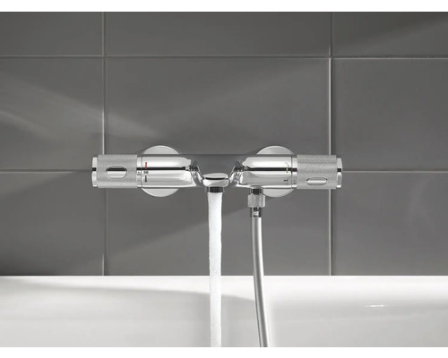 Aufputz-Thermostatbatterie mit Brauseschlauch für die Badewanne