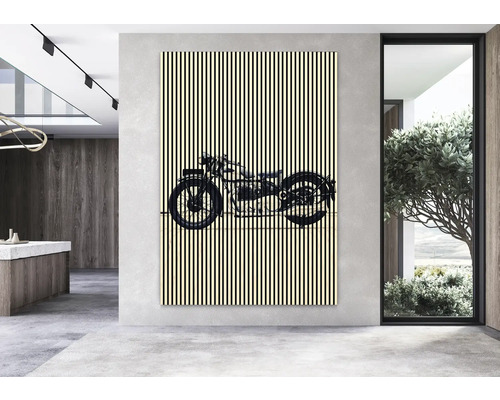 Gemälde mit Motorradmotiv im modernen Interieur