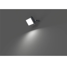 Quadratischer LED-Strahler an der Wand