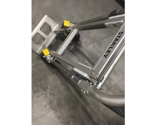 Stanley Sackkarre aus Metall