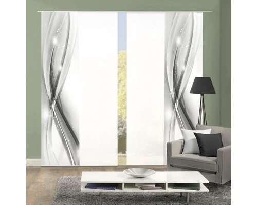 Dekorativer Schiebevorhang mit abstraktem Wellenmuster im Wohnzimmer