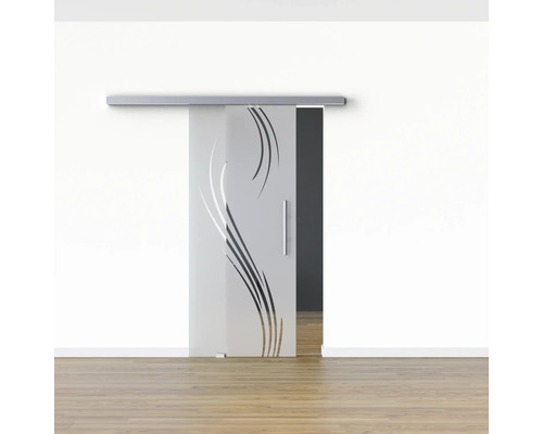 Schiebetür aus Glas mit Dekor vor einer weißen Wand