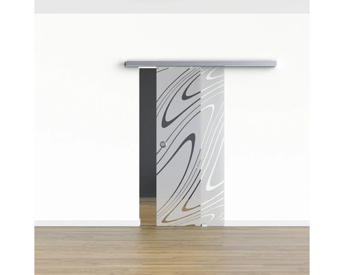 Schiebetür mit Glaspaneel und abstraktem Muster in einem hellen Raum.