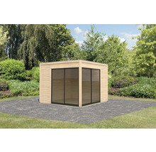 Holzgartenhaus mit Glasschiebetüren im Garten