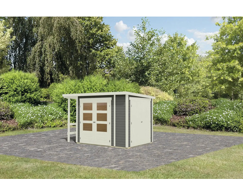 Gartenschrank aus Holz mit zwei Türen im Garten
