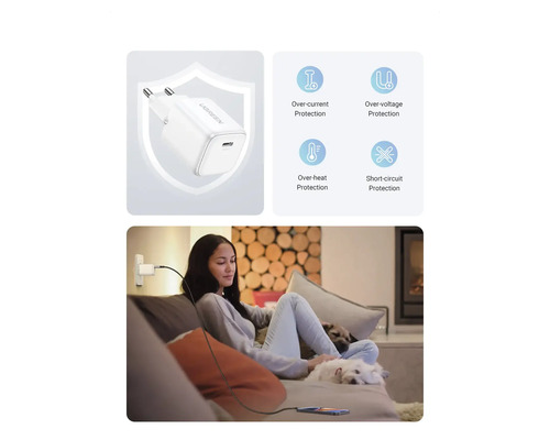Weißer UGREEN USB-Ladestecker mit Überspannungs-, Überstrom-, Überhitzungs- und Kurzschlussschutz. Frau entspannt sich mit Haustieren auf dem Sofa, während ihr Mobiltelefon aufgeladen wird.