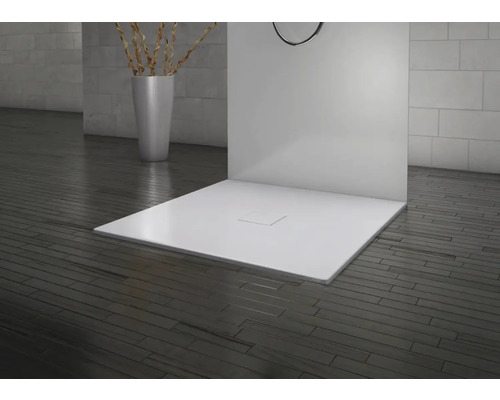 Quadratische Duschwanne im Badezimmer