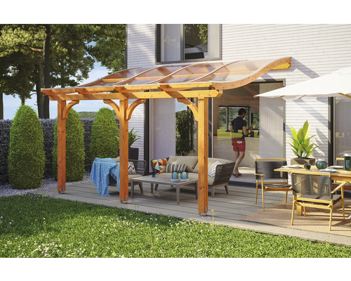 Terrassenüberdachung SKAN HOLZ Venezia 434x339 cm eiche hell Terrasse mit Holzpergola und Sitzgruppe im Garten.