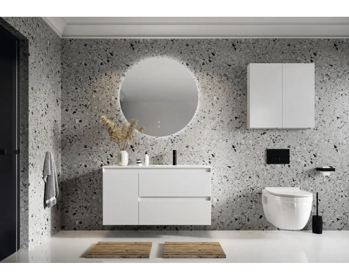 Modernes Badezimmer mit Waschtisch, Spiegelschrank, runden Spiegel mit Beleuchtung und Wand-WC.