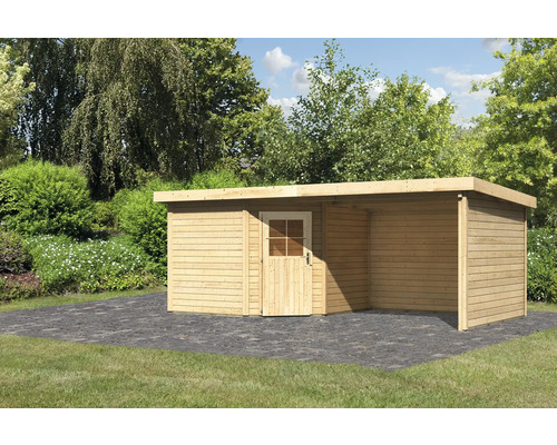 Gartenhaus aus Holz mit Tür in einem Garten