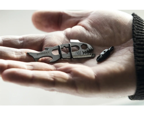 Sharkey Multiwerkzeug in Hand