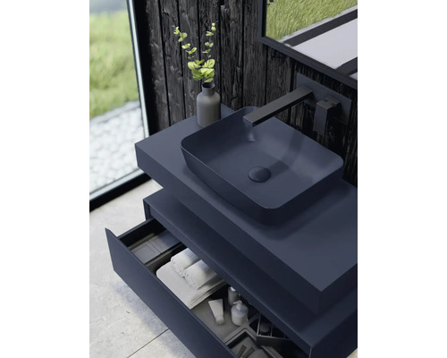 Waschtisch mit Aufsatzwaschbecken, Armatur und offenem Schubladenfach im modernen Design