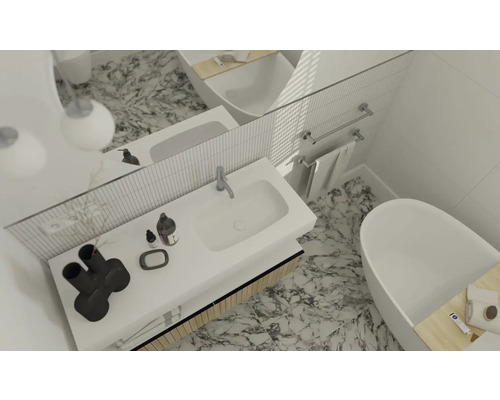 Badezimmer mit Waschbecken, Badewanne und Marmorboden