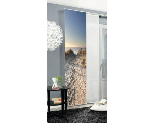 Raumansicht mit Schiebegardine mit Strandmotiv