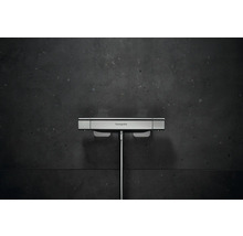 Hansgrohe Logo auf einer Duscharmatur