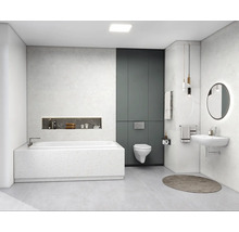 Modernes Badezimmer mit Badewanne, Toilette, Waschbecken und Spiegel