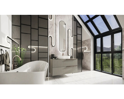Modernes Badezimmer mit Badewanne, Waschtisch und großem Fenster