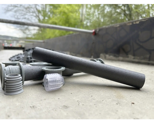 Aufsicht auf ein Entwässerungsrohrsystem