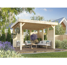Holzpavillon mit Sitzgruppe im Garten