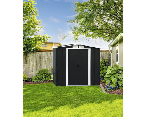 Metall Gerätehaus im Gartenbereich zur Aufbewahrung von Gartengeräten