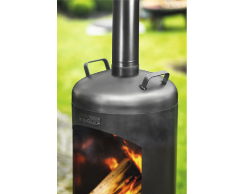 Metall Terrassenofen mit Holzfeuer und Rauchrohr