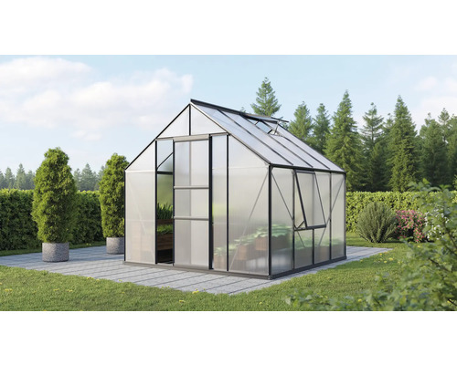 Gewächshaus Vitavia Meridian 1 6700 Hohlkammerplatten 6 mm 257x258 cm schwarz Gewächshaus im Garten mit geöffnetem Fenster und Schiebetür.