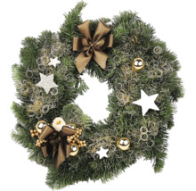 Weihnachtlicher Türkranz mit Schleifen, Sternen und Kugeln als Dekoration
