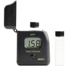 Digitales Messgerät zur Bestimmung des Chlorgehalts im Wasser mit zwei Probenfläschchen