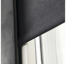 Fensterrolladen zur Verdunkelung eines Fensters