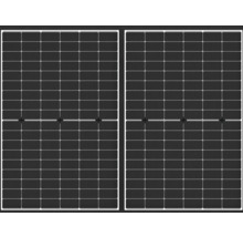 Zwei Solarmodule zur Stromerzeugung.