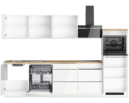 Moderne Küche mit Einbauschränken, Spülmaschine, Dunstabzugshaube und Backofen