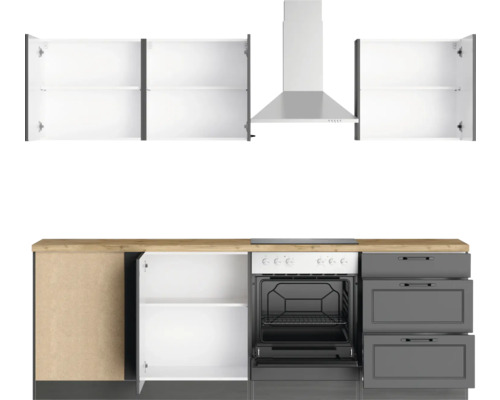 Küchenzeile mit Hängeschränken, Dunstabzugshaube, Backofen und Schubladen