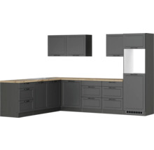 Küchenzeile mit Unterschränken, Schubladen und Hängeschränken