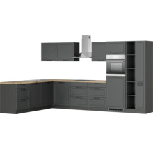 Komplette Küche mit Schränken, Dunstabzugshaube und Backofen