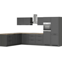 Komplette Küche mit Dunstabzugshaube und Einbaubackofen