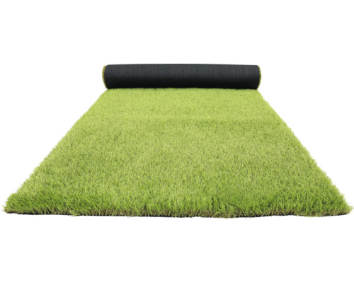 Kunstrasenrolle ausgerollt