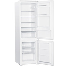 Geöffneter weißer Kühlschrank mit mehreren Regalen und Gefrierfach