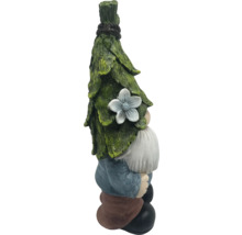 Gartenzwerg mit Blätterhut und Bart