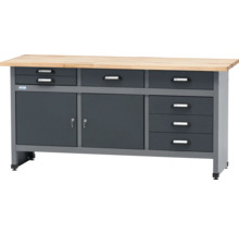 Werkbank mit Schubladen und Schrankfächern sowie einer Arbeitsplatte aus Holz