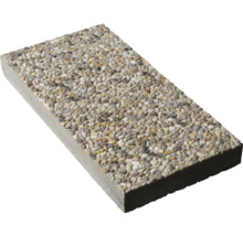 Betonpflasterstein mit Kiesauflage