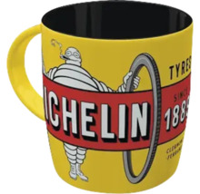 Gelbe Keramiktasse mit Michelin Reifen Motiv