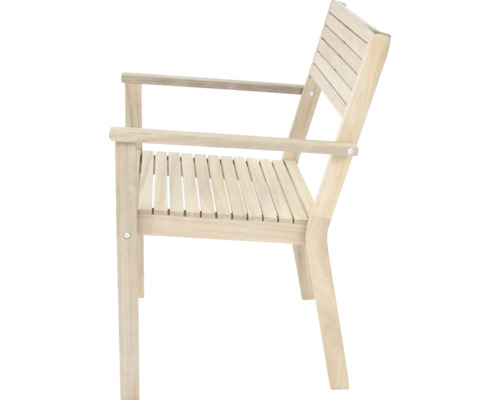 Holzstuhl mit Armlehnen für den Außenbereich