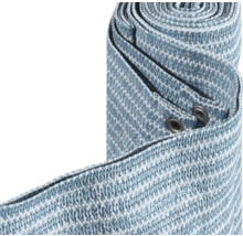 Aufgerollter Sichtschutz mit Ösen