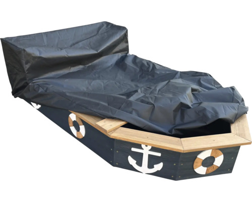 Abgedeckter Sandkasten in Bootsform mit maritimen Verzierungen.