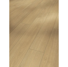 Verlegter heller Laminatboden