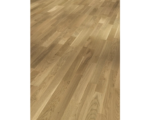 Verlegter Parkettboden aus Holz