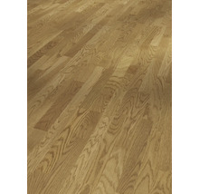 Verlegter Parkettboden aus Holz.