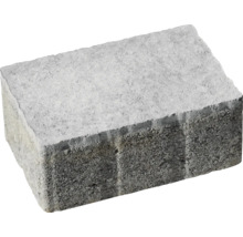 Grauer Pflasterstein aus Beton