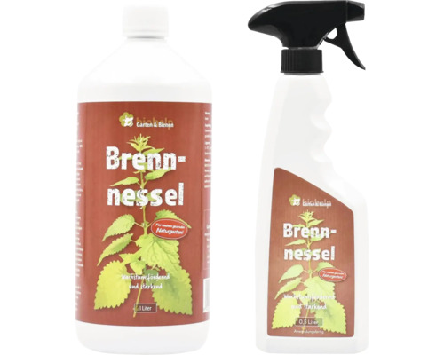 Zwei Flaschen Brennnessel-Pflanzenstärkungsmittel, eine mit einem Liter und eine mit 0,5 Liter Inhalt