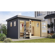 Modernes Gartenhaus mit Fenster und geöffneten Doppeltüren